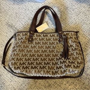 NWT Michael Kors Bennet Large Tote